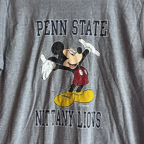 Disney Penn State Nittany Lions Gray T-Shirt NWT - Picture 3 of 6